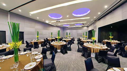 Holiday Inn Bangkok Sukhumvit