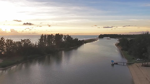 Wanakarn Beach Resort & Spa